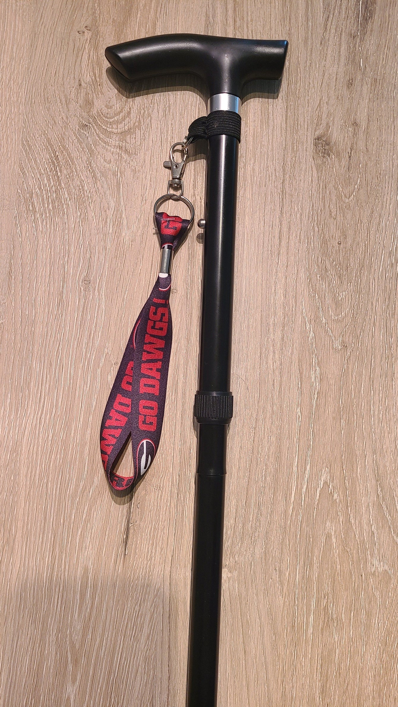 University of Georgia Bulldogs - Black Walking Cane with Themed Wrist strap