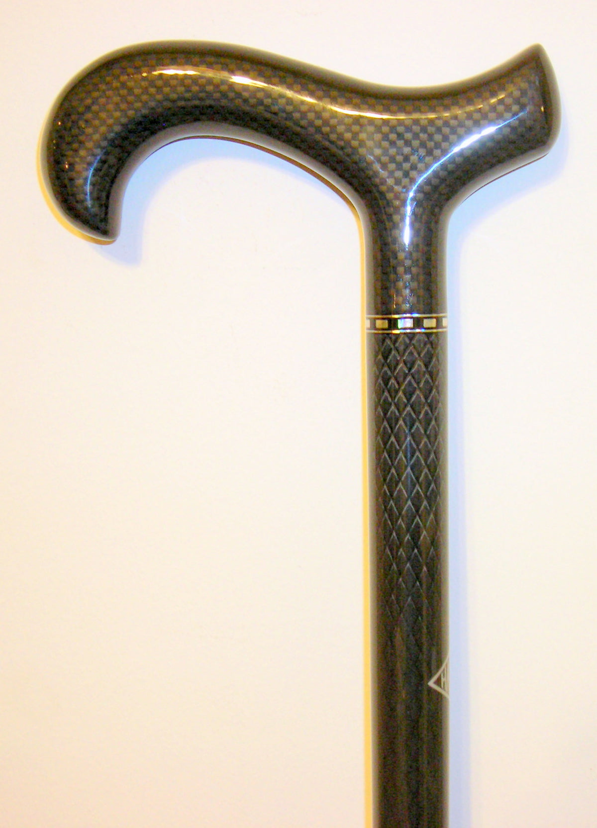 CARBON FIBER DERBY BLACK MESH HANDLE & SHAFT, MENS 37" - Canes Galore